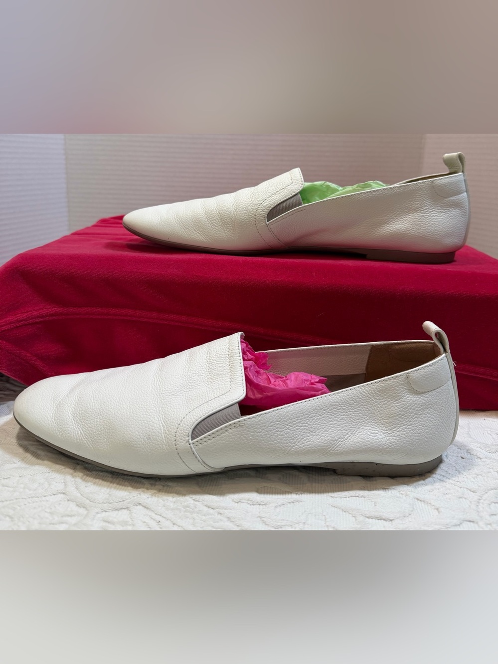 Everlane white pebbled leather ballet flats sz 10 with almond toe Made in Italy